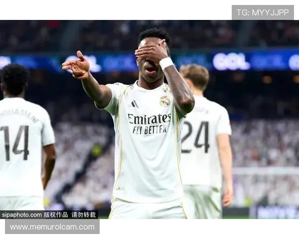 皇马后防伤病名单扩大：对球队表现造成影响，赛季稳定性面临考验