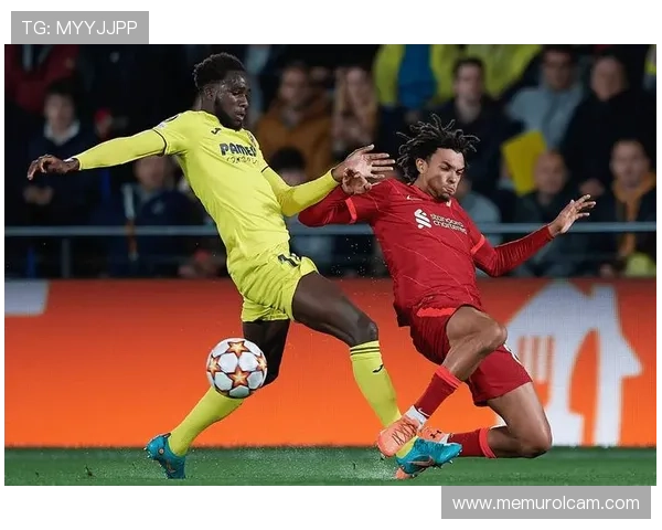 利物浦中场控球混乱加剧,跑动强度提升难掩组织问题 利物浦中场控球混乱加剧,跑动强度提升难掩组织问题