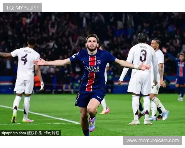 巴黎圣日耳曼巨星扎堆却表现混乱,团队重建压力逐步反映 巴黎圣日耳曼巨星扎堆却表现混乱,团队重建压力逐步反映